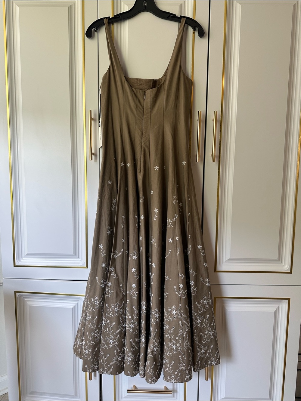 STAUD Taupe Midi Dress with White Floral Embroidery - Picture 4 of 10